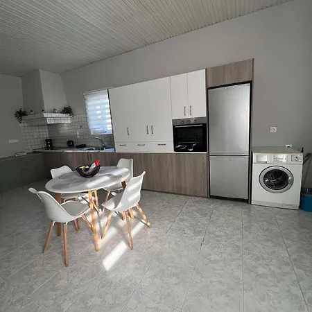 Sunny House *