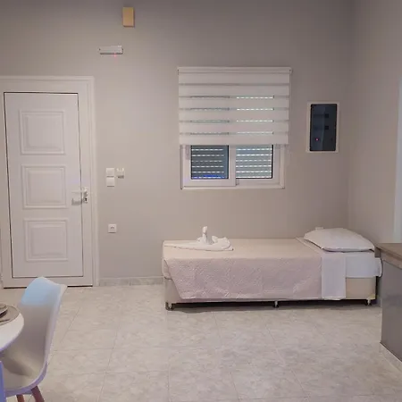 Sunny House Tatil Evi Kremastí