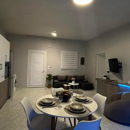 Sunny House