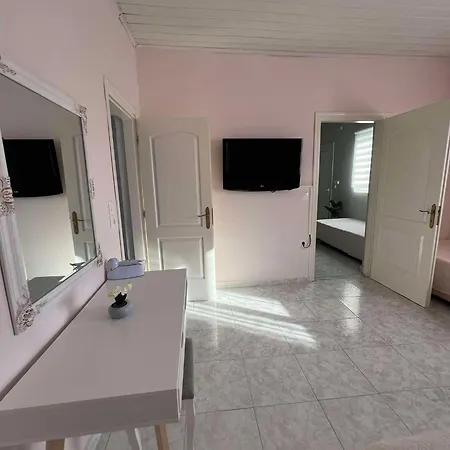 Sunny House Σπίτι διακοπών *