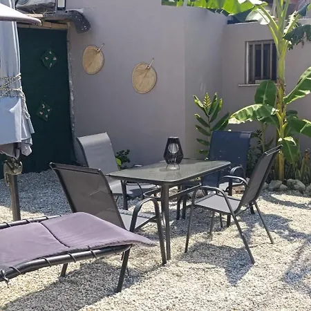 בית נופש Sunny House קרמסטי