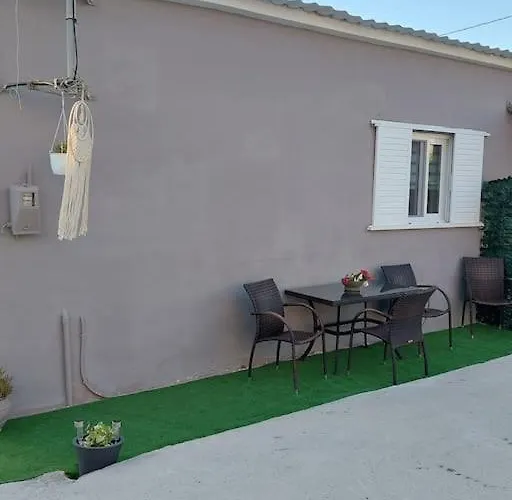 بيت للعطل Sunny House Kremastí