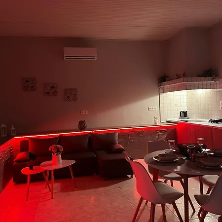 Sunny House 度假居 Kremastí